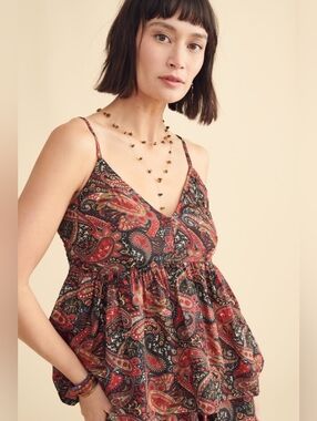 Paisley V-Neck Spaghetti Strap Tank Top - Red/Black